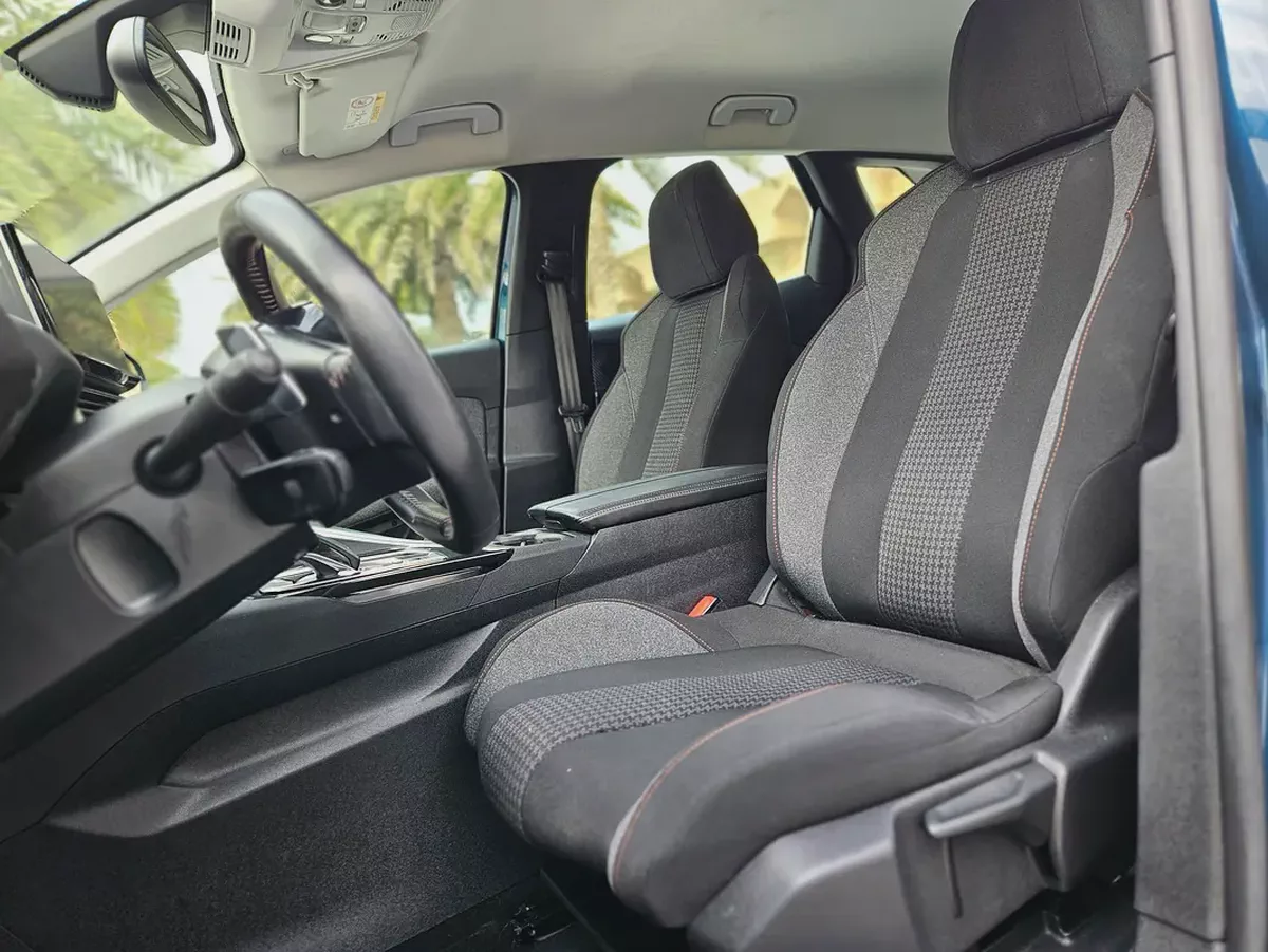 Peugeot 3008 Active Plus 2022 GCC Full New Condition Low KM Single Hand Driven Car Premium Condition-6-6