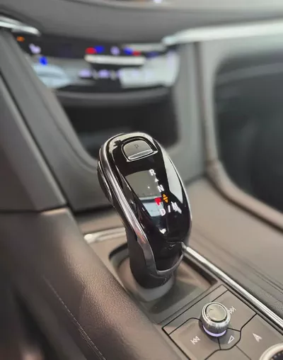 2025 Cadillac XT5 Sport - GCC Specs - Brand New!-14