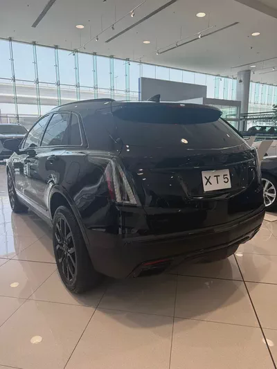2025 Cadillac XT5 Sport - GCC Specs - Brand New!-3