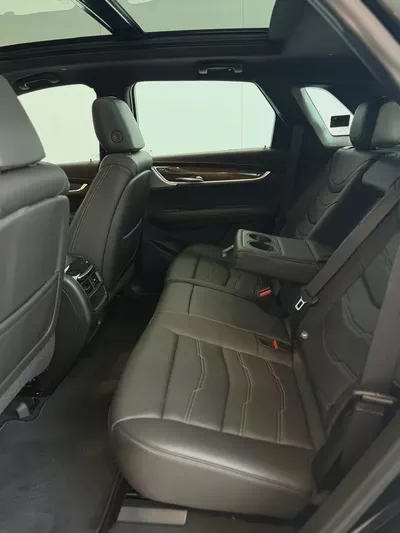 2025 Cadillac XT5 Sport - GCC Specs - Brand New!-5