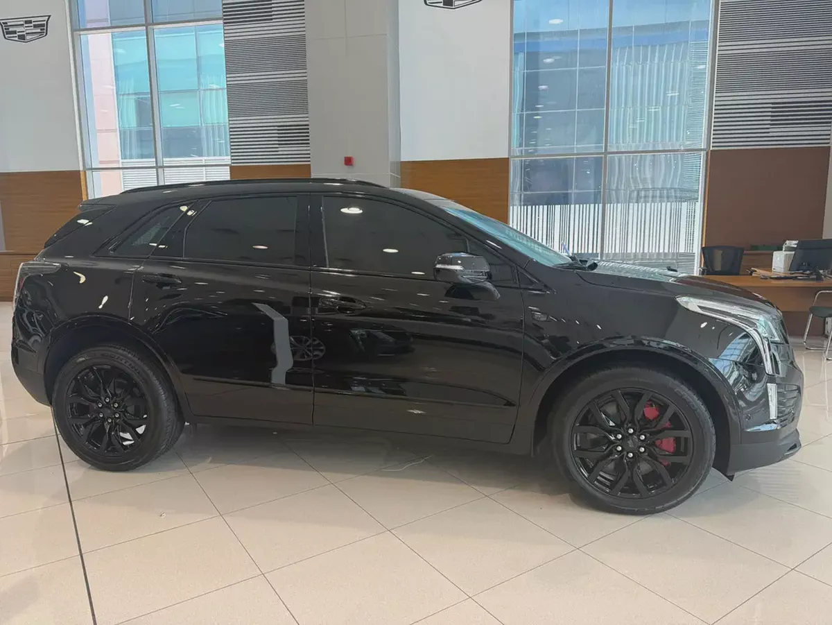 2025 Cadillac XT5 Sport - GCC Specs - Brand New!-2-2