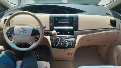 Toyota Previa GCC | 2019 | Spacious Family MPV Model: 2019 Mileage: 235,049 KM Specification: GCC Co-15