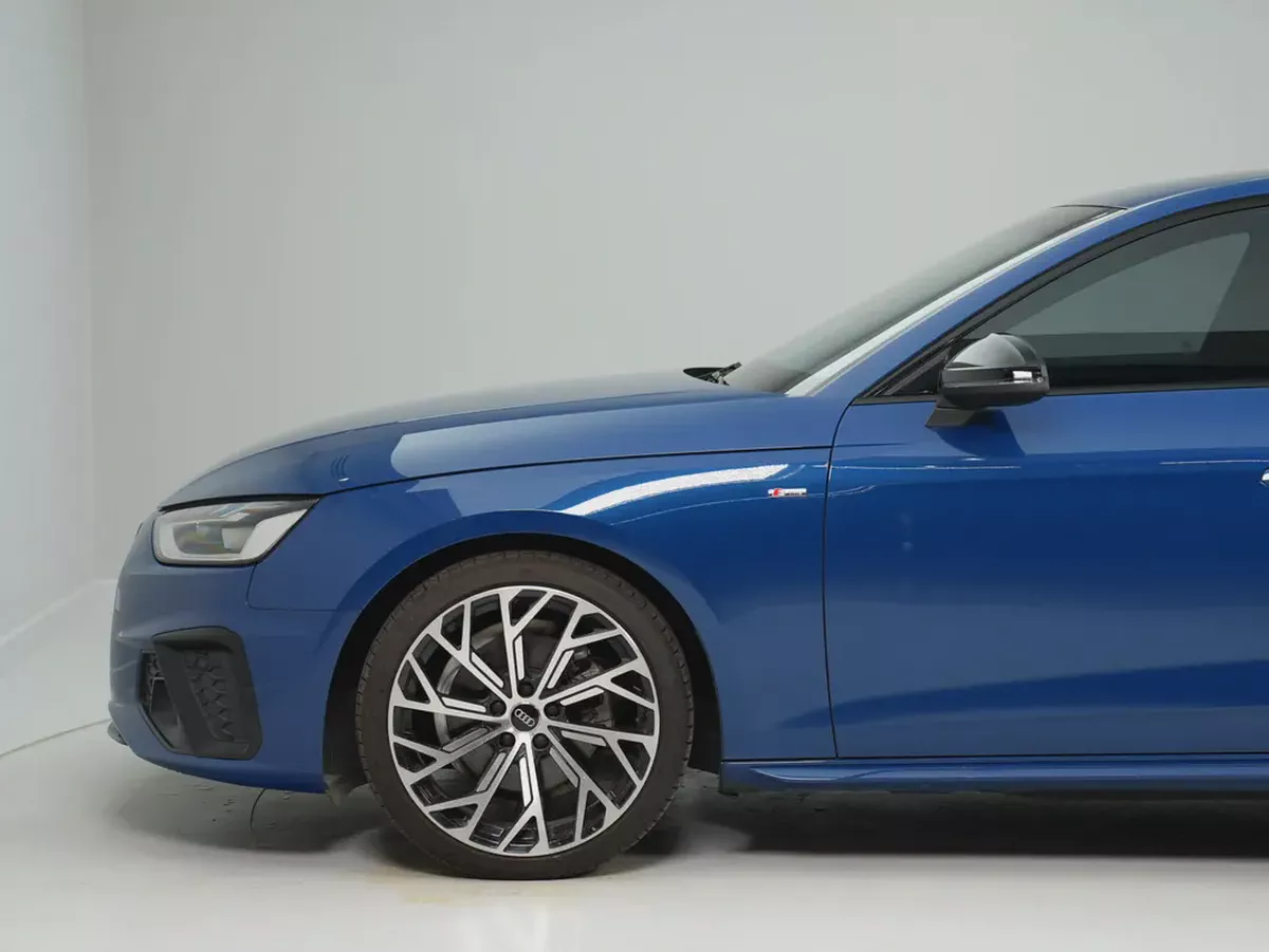 2023 Audi A4 35 TFSI S-line - GCC Specs - Great conditions-3-3
