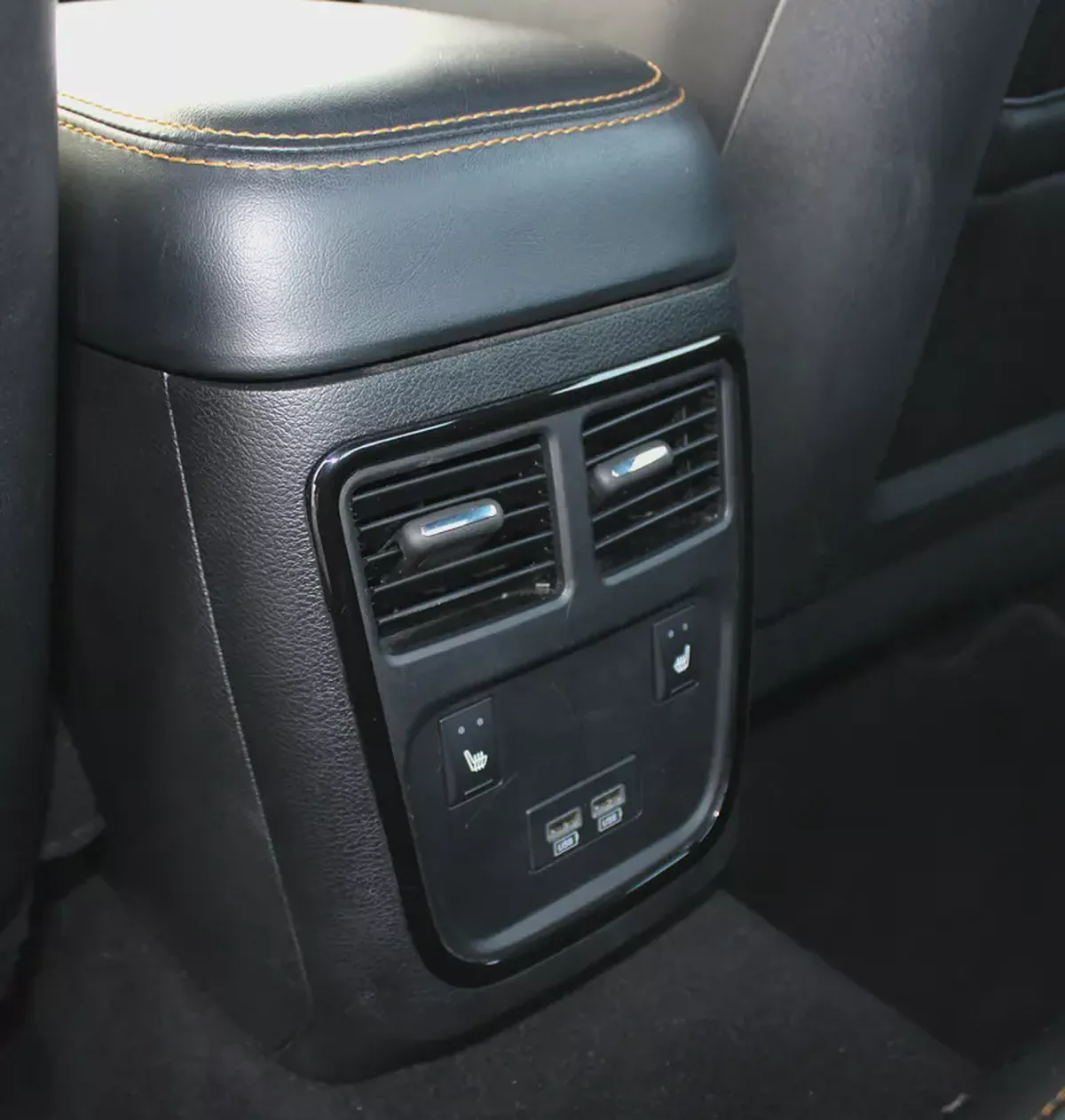 Dodge Charger GT | GCC Specs-8-8