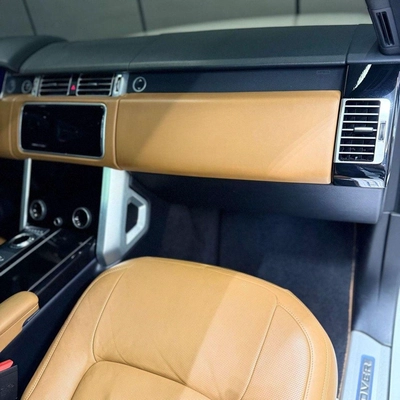 Land Rover Range Rover VOGUE SE Land Rover Range Rover 2020 GCC specs-17
