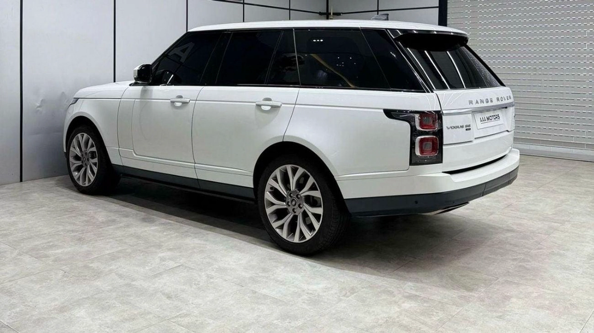 Land Rover Range Rover VOGUE SE Land Rover Range Rover 2020 GCC specs-22-0