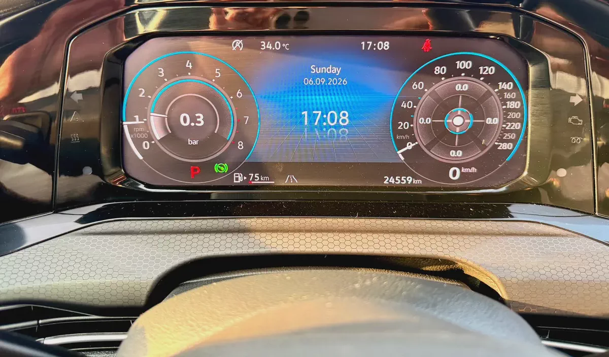 Volkswagen Golf GTI 2.0L Turbo P1 2024 GCC  Brand New Condition Under Warranty-14-14