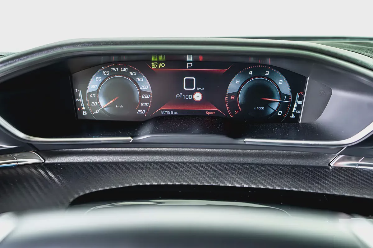 Peugeot 508 GT-GCC-1 Owner-Al Nabooda Warranty-Exclusive Leather Sports Seats With White Stitching-11-11