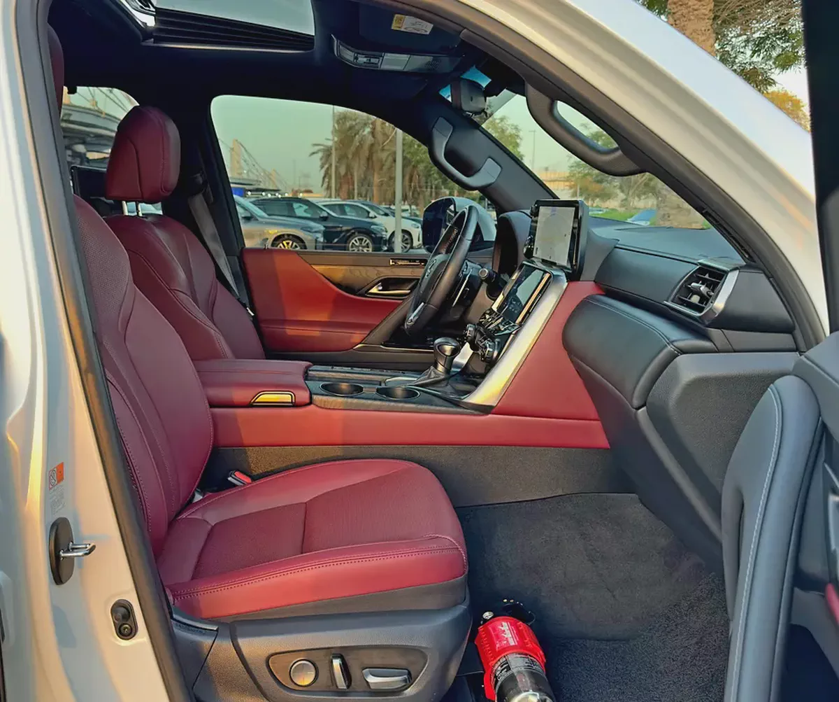 2023 Lexus LX600 Ash Wood, Dealer Warranty, GCC Specifications-10-10