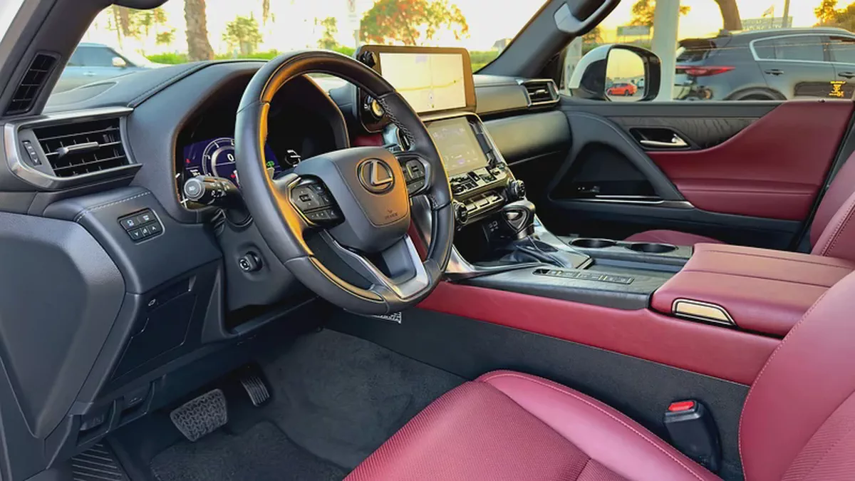 2023 Lexus LX600 Ash Wood, Dealer Warranty, GCC Specifications-7-7