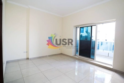 1BR W/ BALCONY WITH KITCHEN EQUIPMENT FOR FAMILY 80K-4