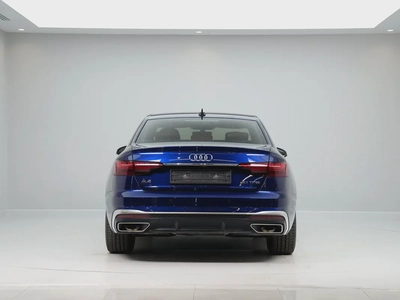 Audi A4 2022 SPORT LINE | GCC specs | Great condition-5
