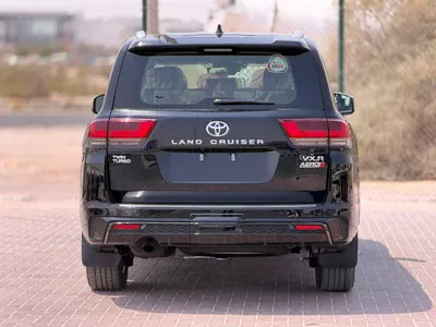 Toyota Land Cruiser VXR 3.5L TT petrol 2026 Export Price @ 418,000 AED-4