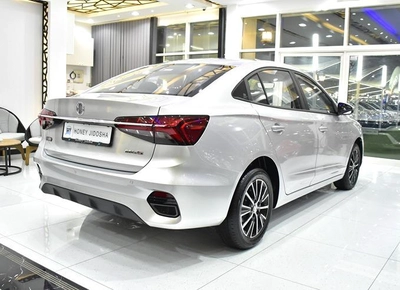 MG 5 ( 2026 Model ) in Silver Color GCC Specs-8