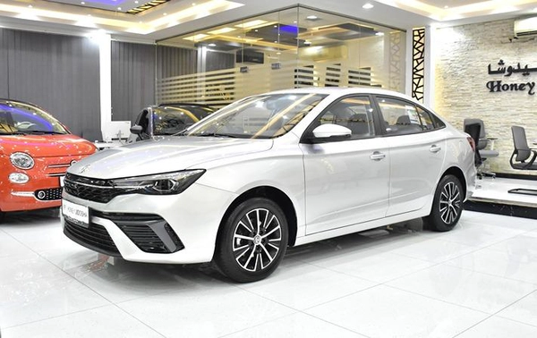 MG 5 ( 2026 Model ) in Silver Color GCC Specs