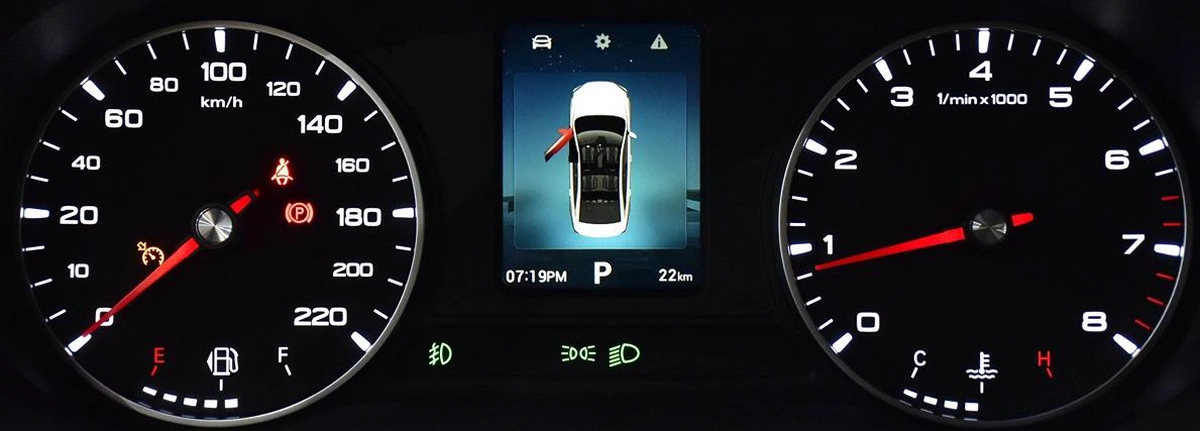 MG 5 ( 2026 Model ) in Silver Color GCC Specs-12-12
