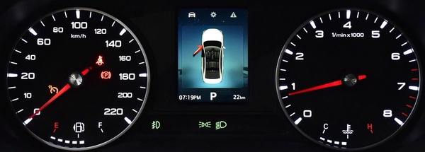MG 5 ( 2026 Model ) in Silver Color GCC Specs