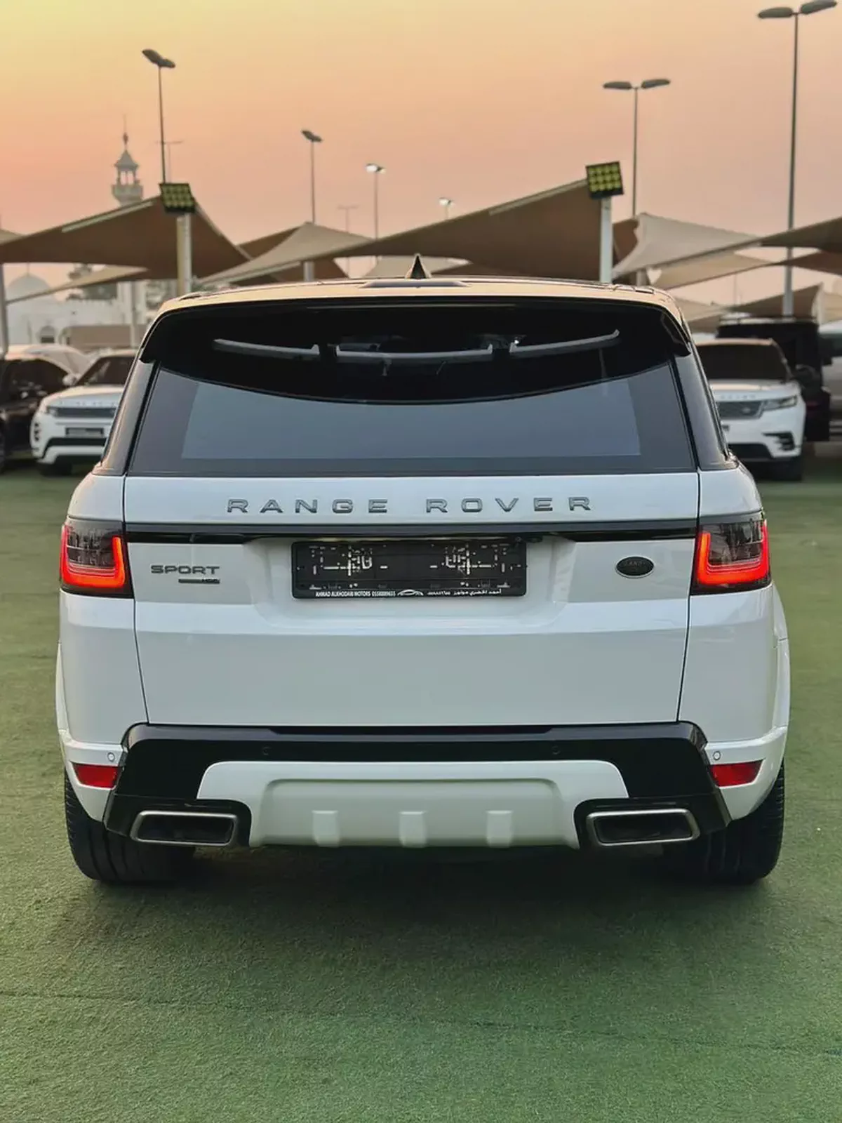 (2018 ) RANGE ROVER // SPORT V6 // GCC // EXCELLENT CONDITION //-3-3