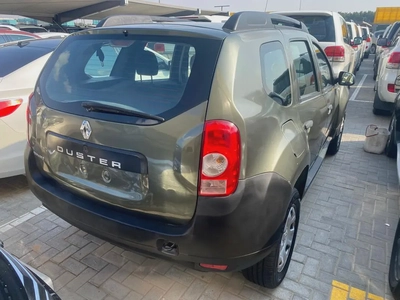 Renult Duster 2014 garen color GCC calen car-6
