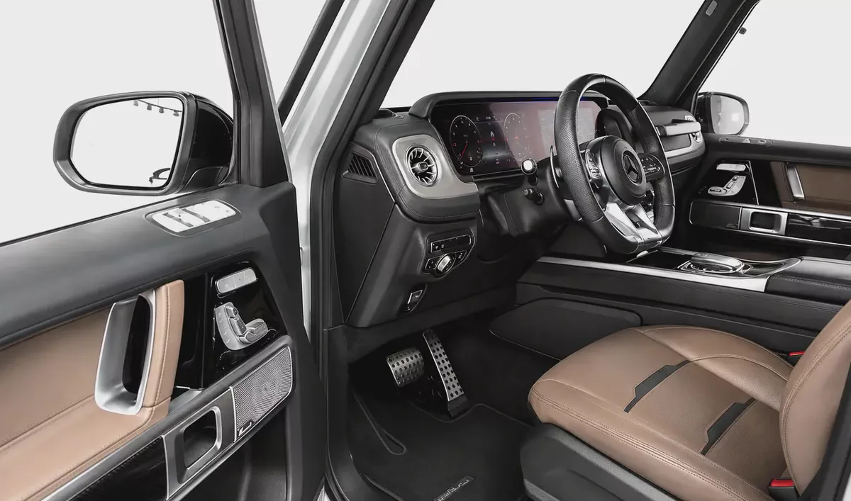 Night Package | 2023 Mercedes-Benz G-Class G 63 AMG - Korean Specs - Pristine Condition-3-3