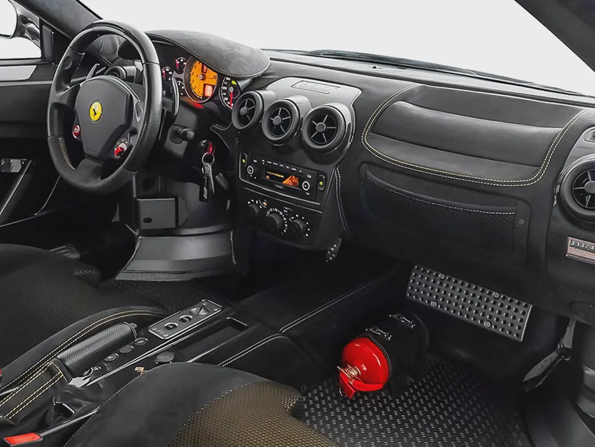 CASH ONLY: 899,000 AED | 2009 Ferrari 430 Scuderia / Full-Service History-15-15