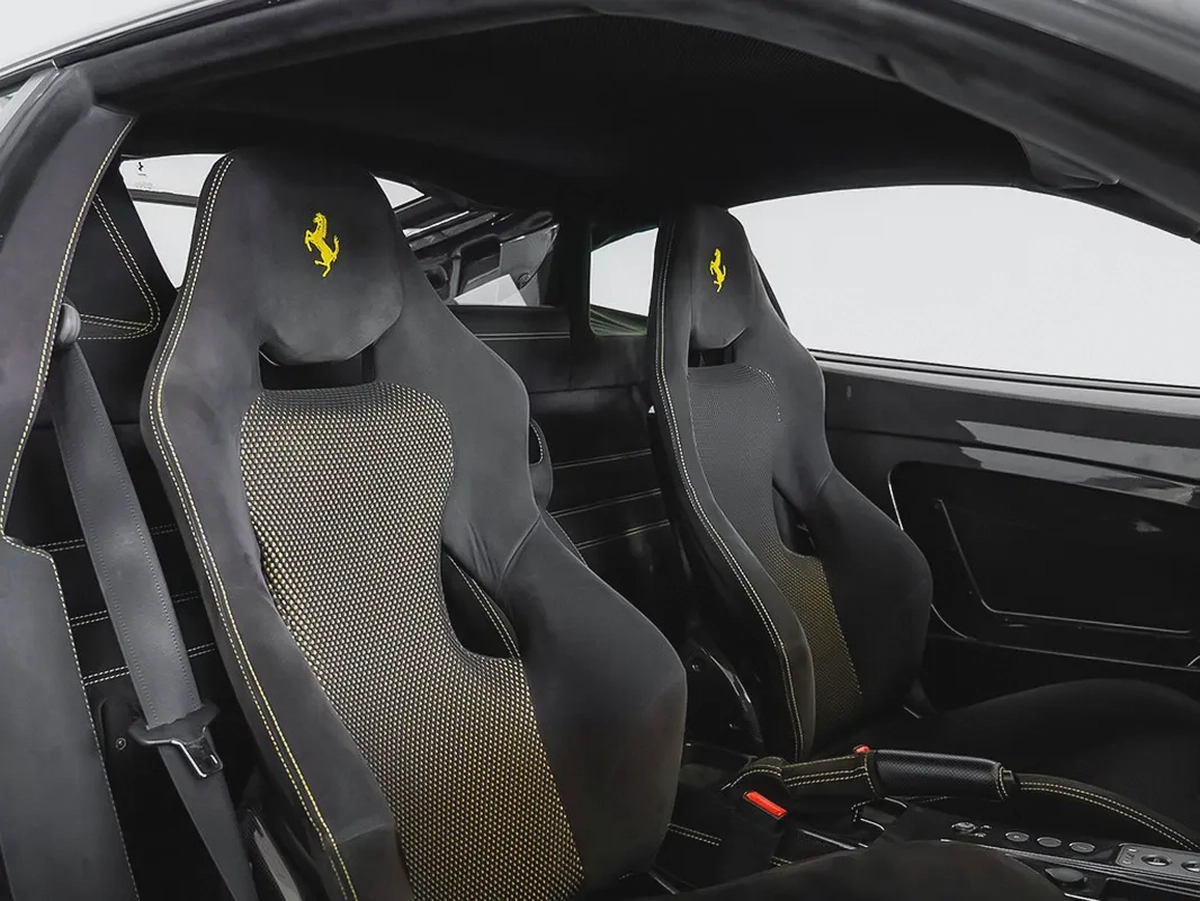 CASH ONLY: 899,000 AED | 2009 Ferrari 430 Scuderia / Full-Service History-16-16