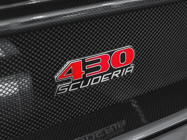 CASH ONLY: 899,000 AED | 2009 Ferrari 430 Scuderia / Full-Service History