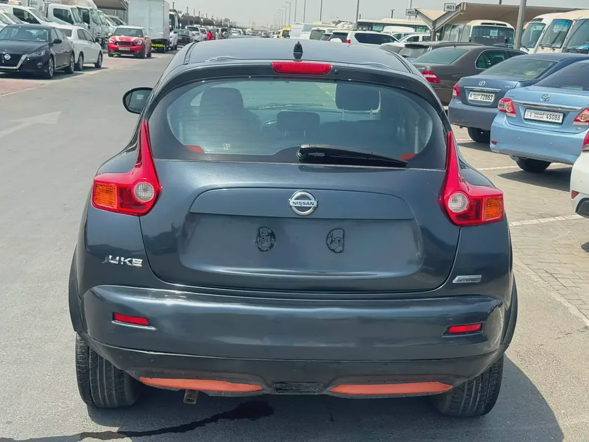 Nissan juke 2013 gary color GCC calen car-10-10