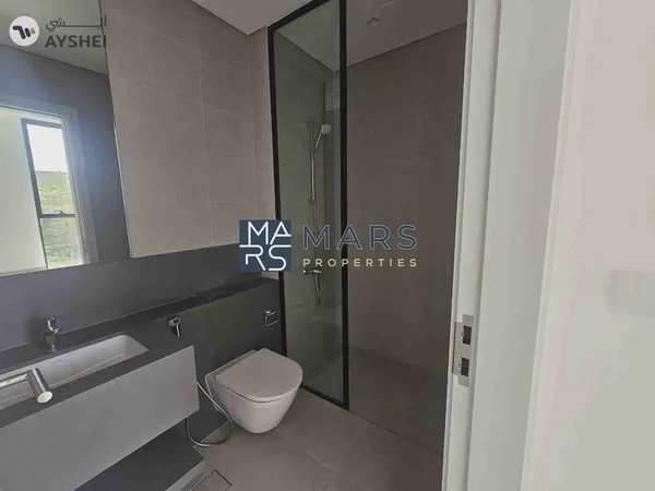 SPACIOUS | Big Lyout | Prime Location