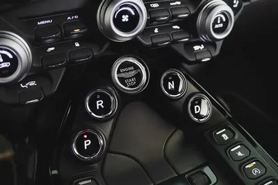 AED 6,378 / 60 months | 0% DP | 2019 Aston Martin Vantage V8 / Full Aston Martin Service History-8