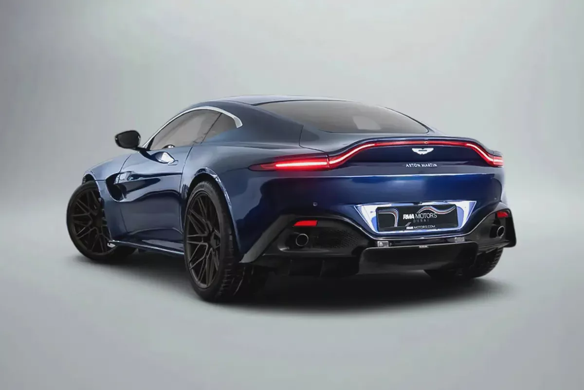 AED 6,378 / 60 months | 0% DP | 2019 Aston Martin Vantage V8 / Full Aston Martin Service History-1-1