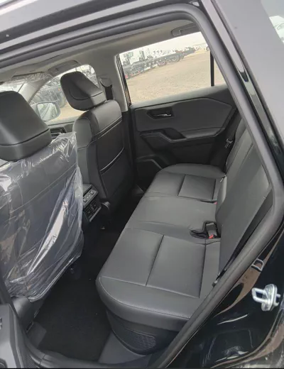 TOYOTA RAV4 LIMITED 2.5L HYBRID 2026-6