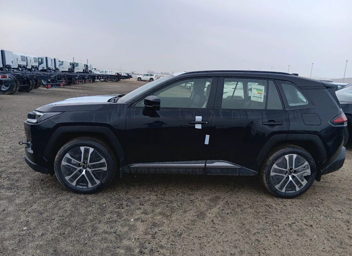 TOYOTA RAV4 LIMITED 2.5L HYBRID 2026-1-1