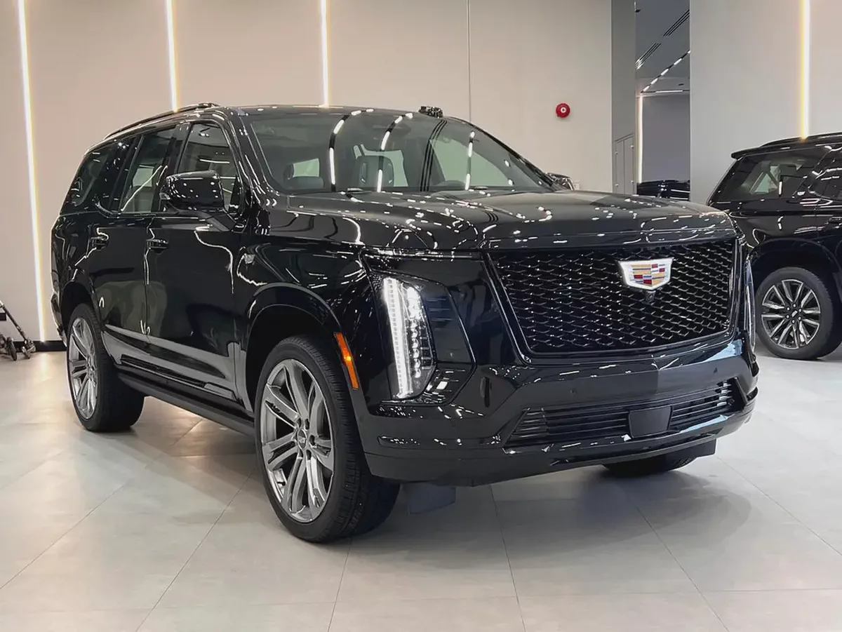 !! 2025 !! Cadillac | Escalade | Sport Platinum | GCC | Warranty + Service Contract