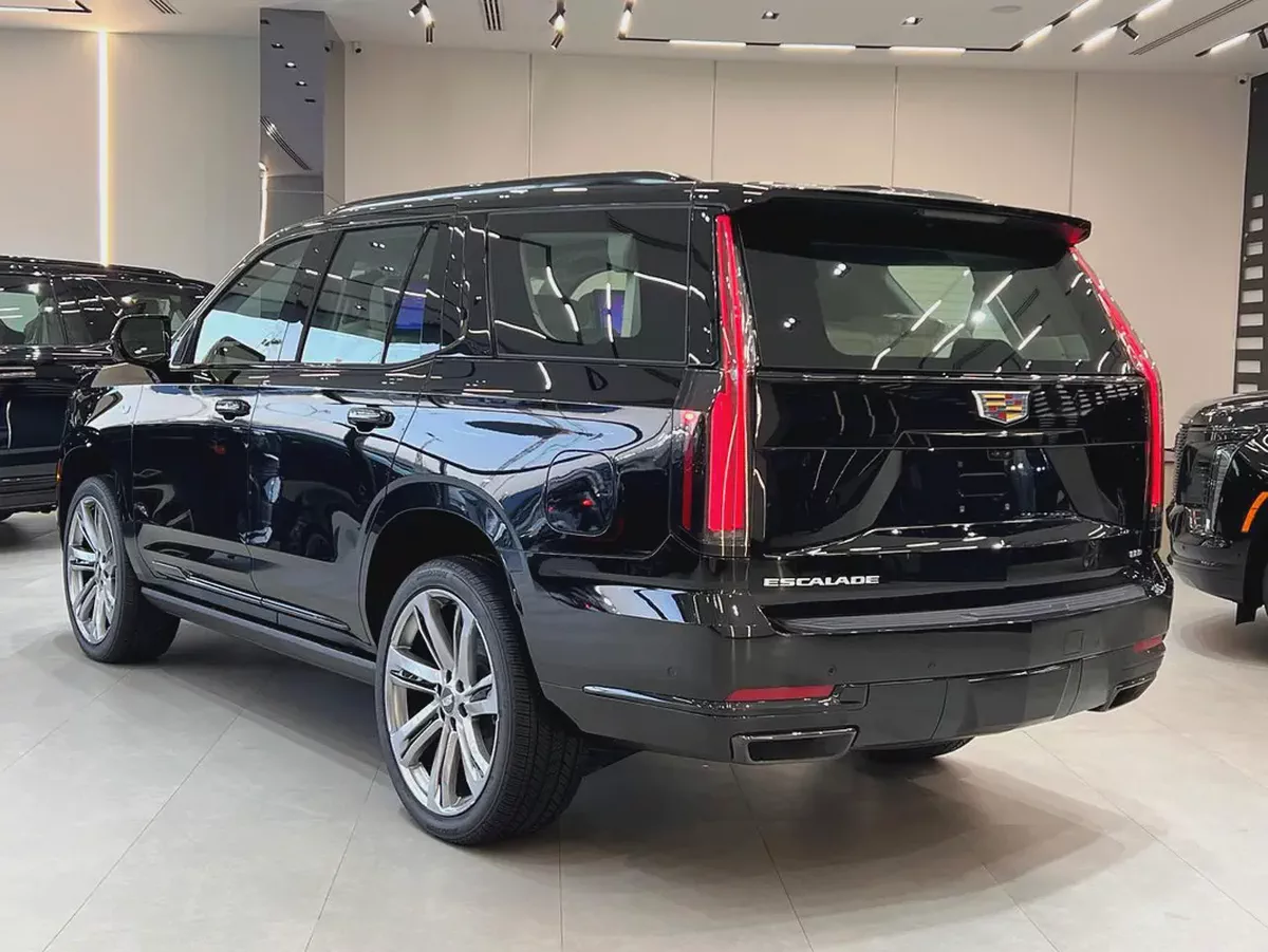 !! 2025 !! Cadillac | Escalade | Sport Platinum | GCC | Warranty + Service Contract-2-2