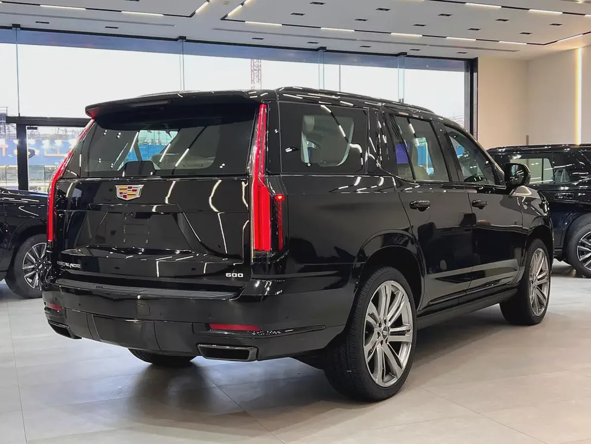 !! 2025 !! Cadillac | Escalade | Sport Platinum | GCC | Warranty + Service Contract-3-3