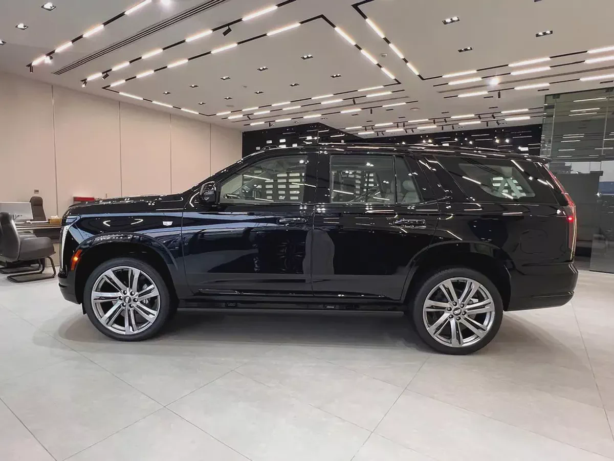 !! 2025 !! Cadillac | Escalade | Sport Platinum | GCC | Warranty + Service Contract-5-5