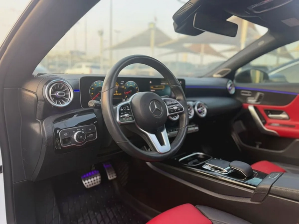 Mercedes-Benz CLA 250 AMG 2020 - GCC Specs - Pristine Condition