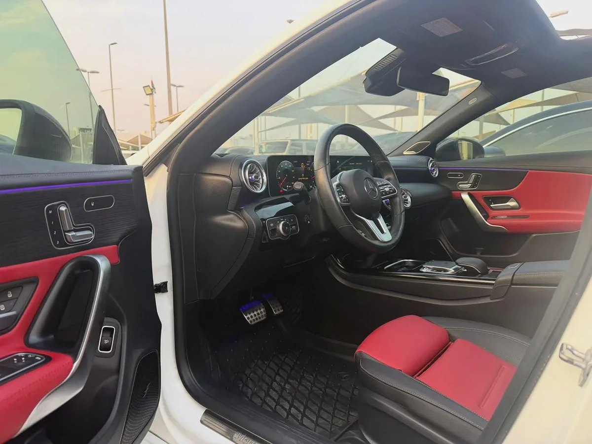 Mercedes-Benz CLA 250 AMG 2020 - GCC Specs - Pristine Condition-7-7