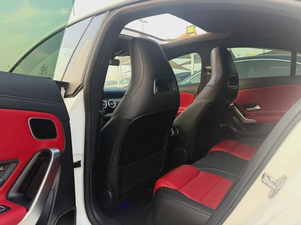 Mercedes-Benz CLA 250 AMG 2020 - GCC Specs - Pristine Condition