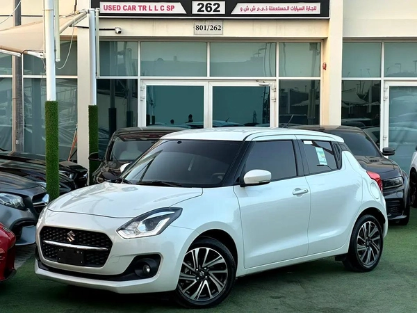 SUZUKI SWIFT 2024 GCCFULL OPTION ORIGINAL PAINT PERFECT CONDITION FULL SERVICE