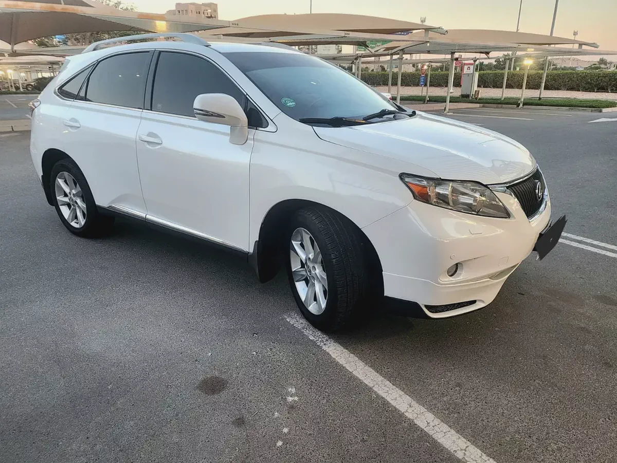 4X4 Lexus RX 350 Platinum 2011 | GCC Specs | excellent condition single owner used-11-11