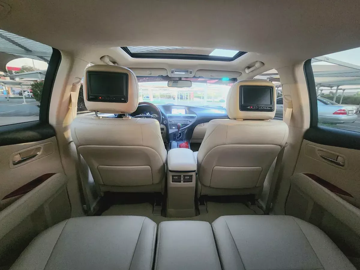 4X4 Lexus RX 350 Platinum 2011 | GCC Specs | excellent condition single owner used-2-2
