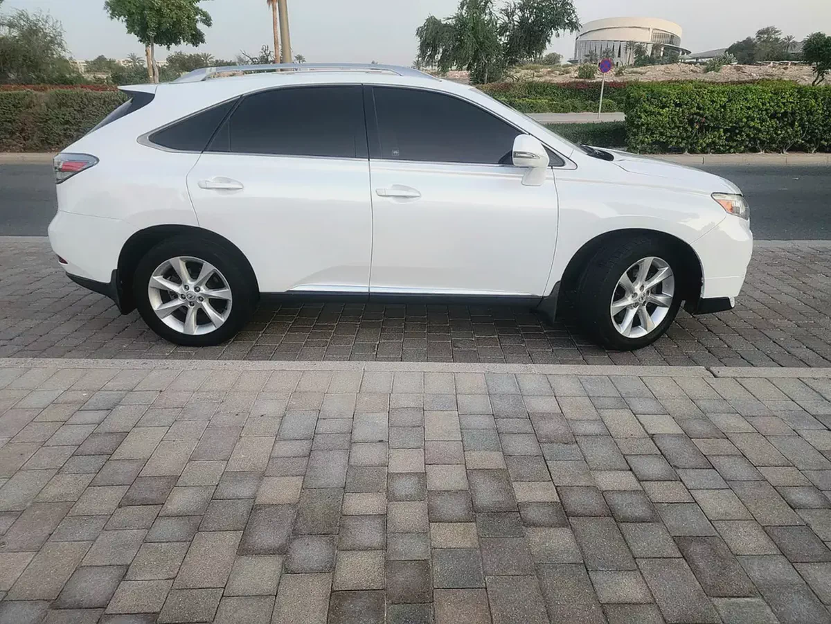 4X4 Lexus RX 350 Platinum 2011 | GCC Specs | excellent condition single owner used-3-3