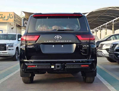 Toyota Land Cruiser VXR 3.3L Diesel Top Variant With RADAR | HUD | BIG DVD | JBL | GCC Specs (CODE # VXR-Z)-1