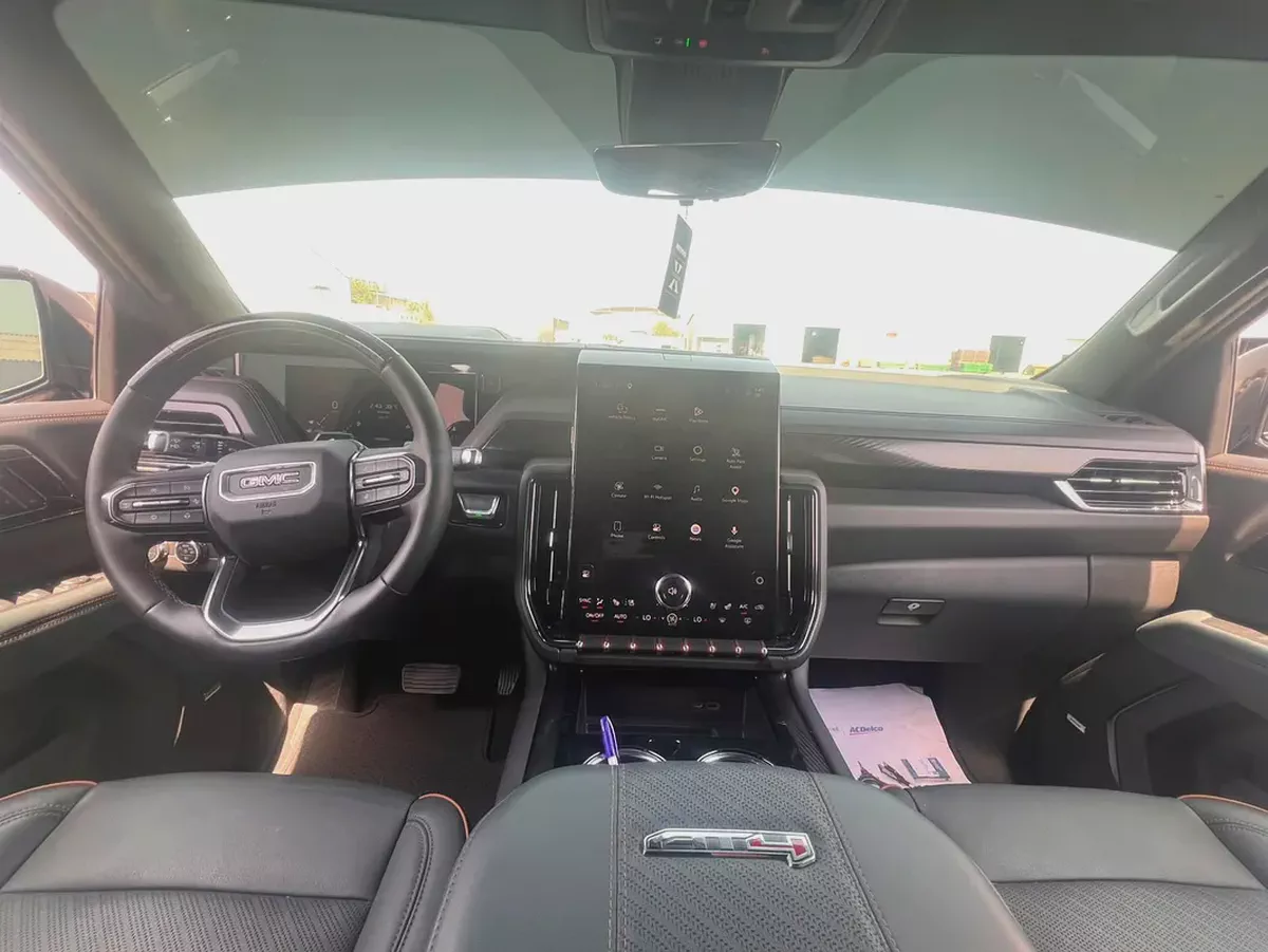 GMC Yukon AT4 4WD 6.2L V8 | AT4-12-12