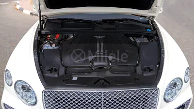 Bentley Bentayga 1-YEAR WARRANTY + SERVICE INCLUDED | IN-HOUSE FINANCING | 0% DOWNPAYMENT (BANK)-1