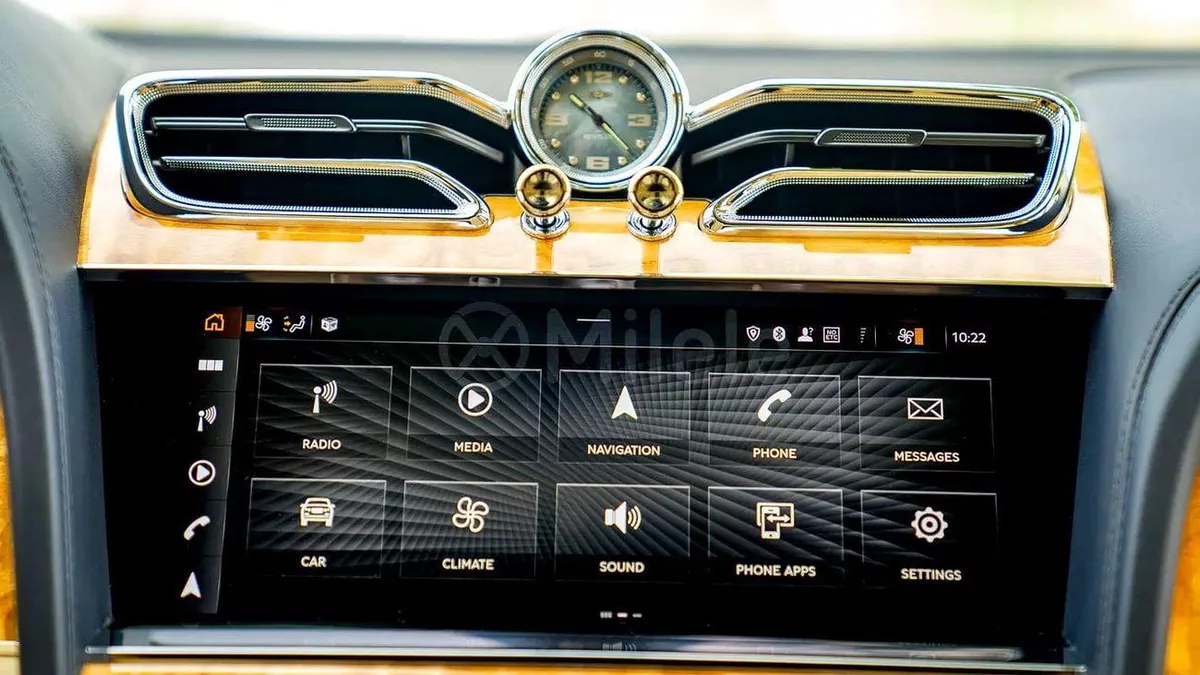 Bentley Bentayga 1-YEAR WARRANTY + SERVICE INCLUDED | IN-HOUSE FINANCING | 0% DOWNPAYMENT (BANK)-13-0