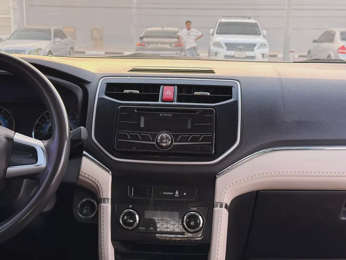 Toyota Rush GX 2022 GCC Specs-12-12