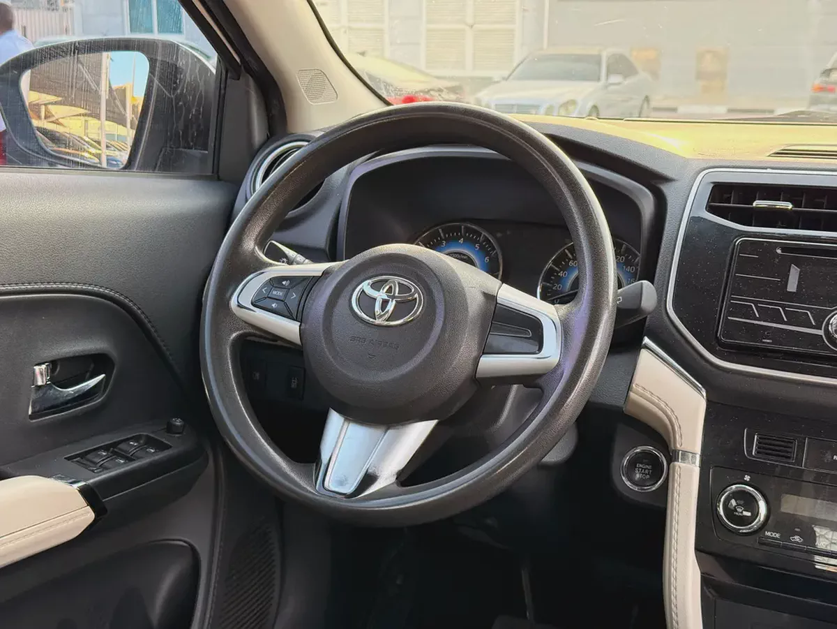 Toyota Rush GX 2022 GCC Specs-13-13